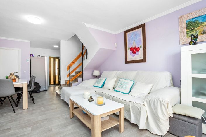 Image No.4-2 Bed Townhouse for sale