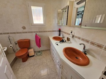 villa-for-sale-in-denia-10