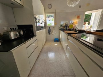 villa-for-sale-in-denia-2
