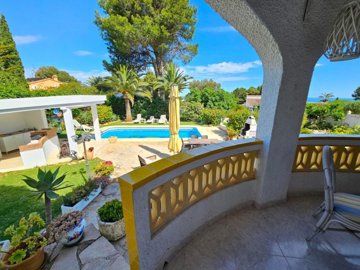villa-for-sale-in-denia-7