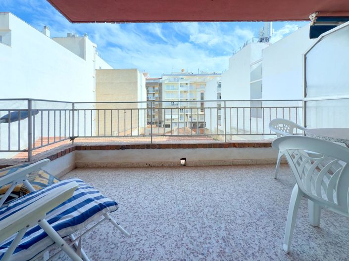 Image No.1-3 Bed Apartment for sale