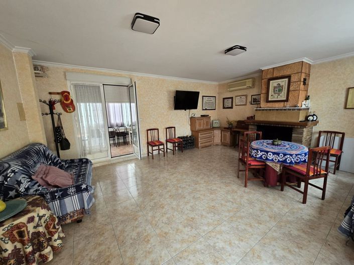 Image No.14-3 Bed Apartment for sale