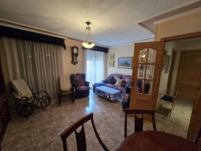 Image No.34-3 Bed Apartment for sale