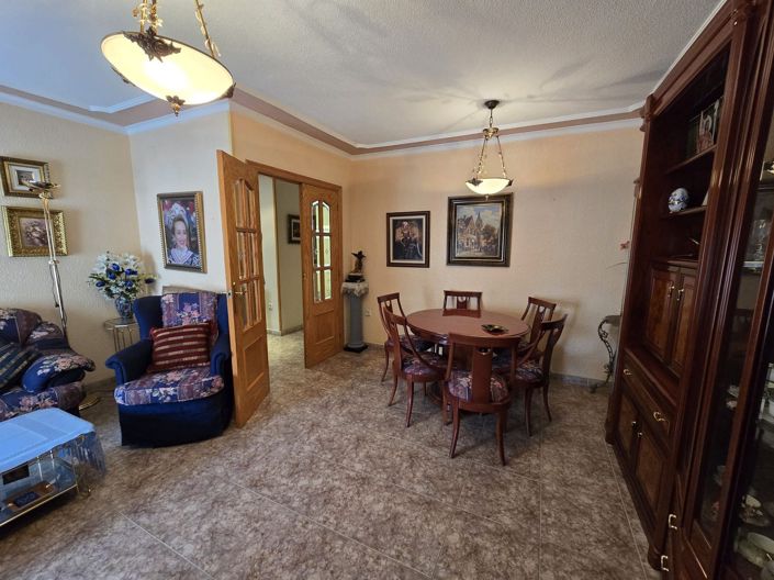 Image No.39-3 Bed Apartment for sale