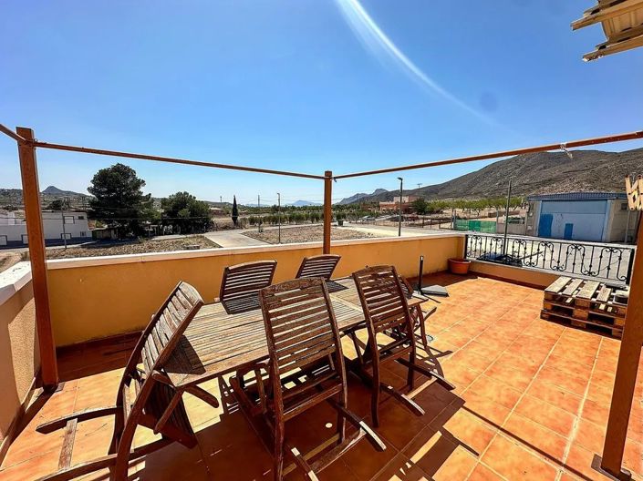 Image No.29-3 Bed Townhouse for sale