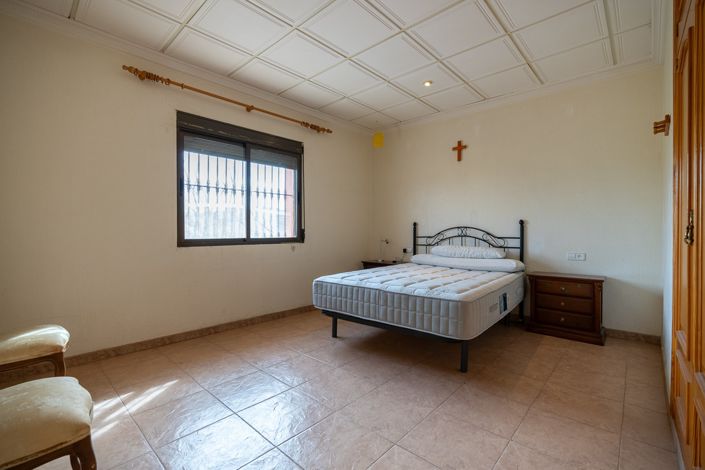 Image No.15-Villa de 6 chambres à vendre à Monóvar