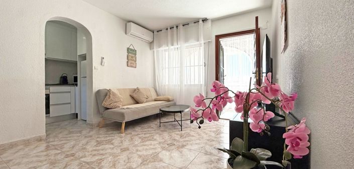 Image No.12-2 Bed Apartment for sale