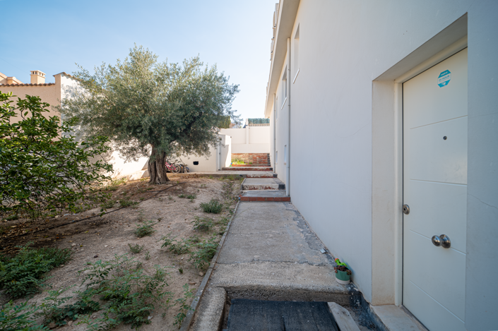 Image No.22-4 Bed Villa for sale