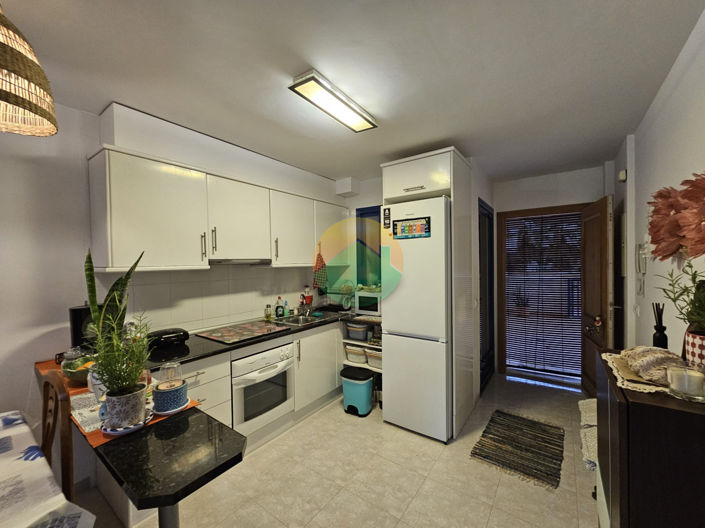 Image No.17-2 Bed Apartment for sale