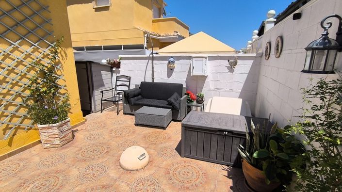 Image No.26-2 Bed Villa for sale