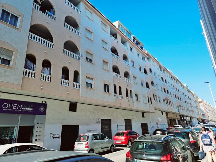 Image No.1-2 Bed Apartment for sale