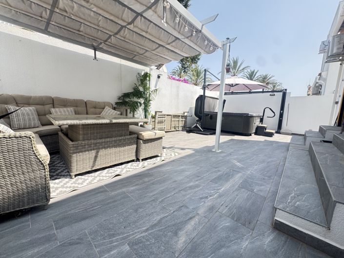 Image No.3-Villa de 3 chambres à vendre à Villamartin