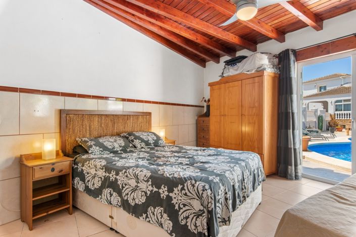 Image No.50-Maison de campagne de 4 chambres à vendre à Catral