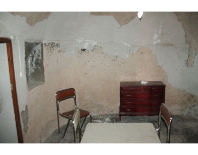 Image No.15-4 Bed Townhouse for sale