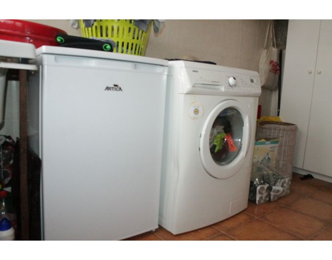 Image No.43-5 Bed Townhouse for sale