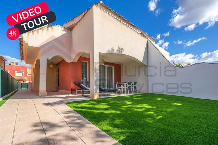 Image No.1-3 Bed Townhouse for sale