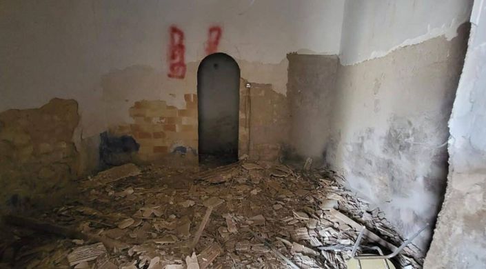 Image No.2-Country House for sale