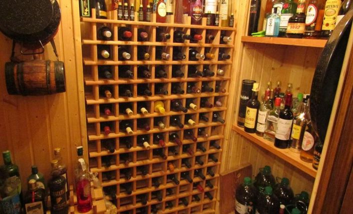 Image No.23-6 Bed Country House for sale