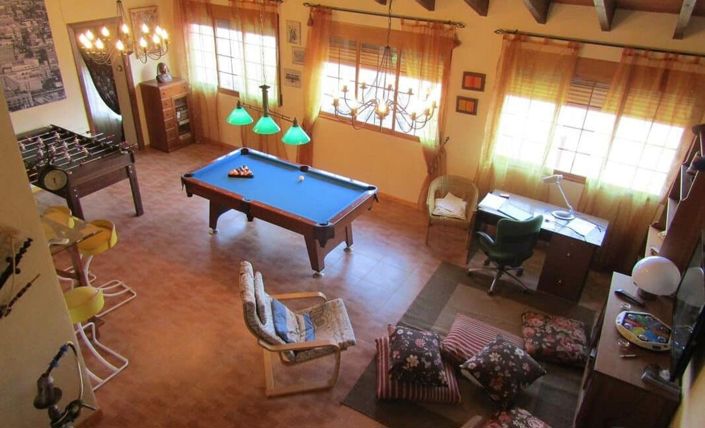 Image No.28-6 Bed Country House for sale