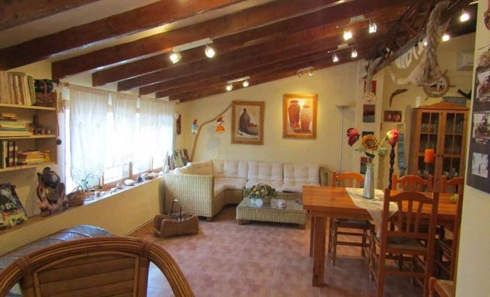 Image No.3-6 Bed Country House for sale