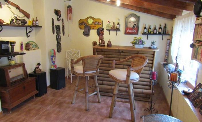 Image No.5-6 Bed Country House for sale