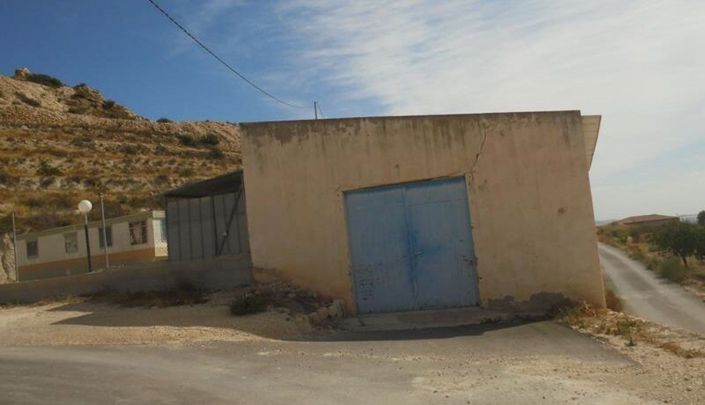 Image No.12-6 Bed Country House for sale