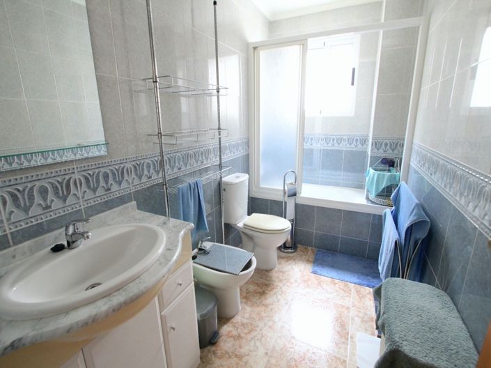 Image No.21-2 Bed Apartment for sale