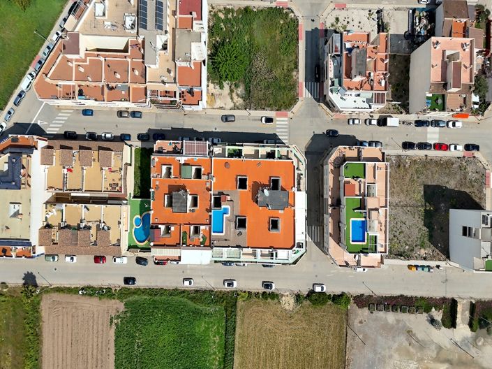 Image No.9-2 Bed Apartment for sale