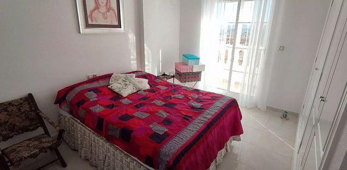 Image No.23-4 Bed Villa for sale