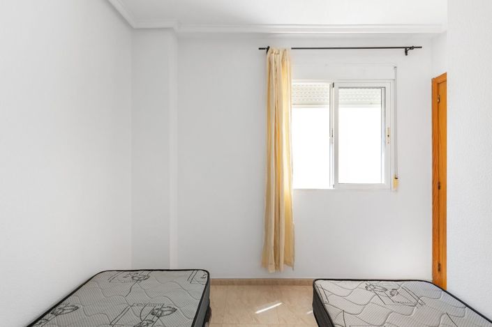 Image No.8-Appartement de 2 chambres à vendre à Torrevieja