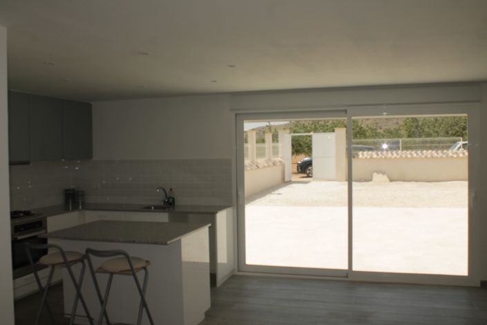 Image No.10-4 Bed Villa for sale