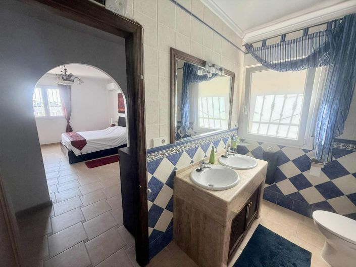 Image No.41-Villa de 3 chambres à vendre à Almoradí