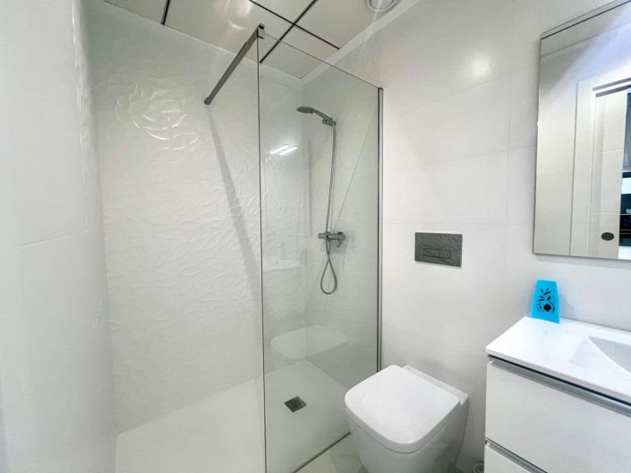 Image No.19-3 Bed Villa for sale