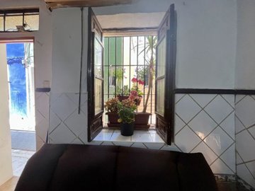 20768-for-sale-in-villajoyosa-7944968-large