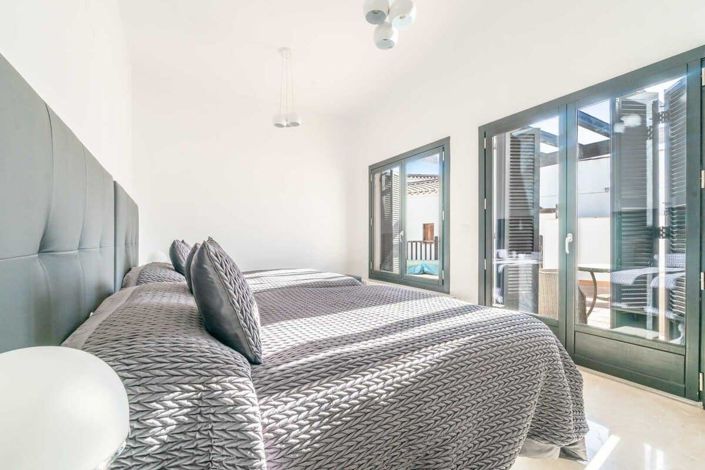 Image No.22-5 Bed Villa for sale