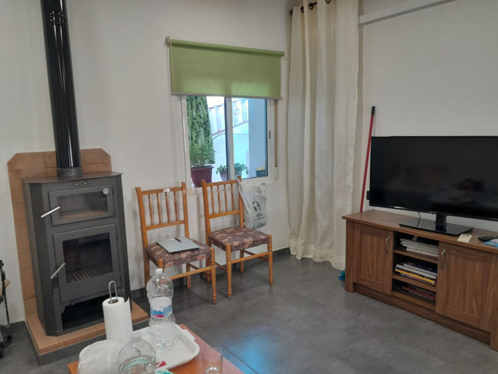 Image No.6-2 Bed Townhouse for sale