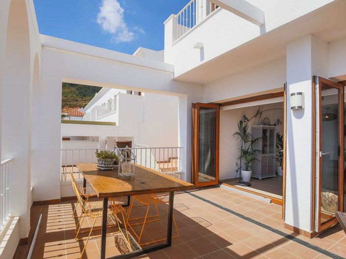 Image No.1-3 Bed Penthouse for sale