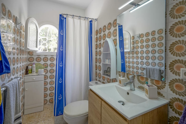 Image No.28-4 Bed Villa for sale