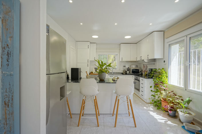 Image No.8-4 Bed Villa for sale