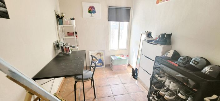 Image No.16-5 Bed Country House for sale