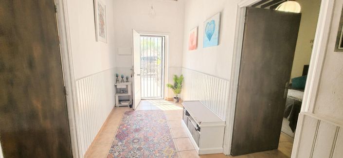 Image No.3-5 Bed Country House for sale