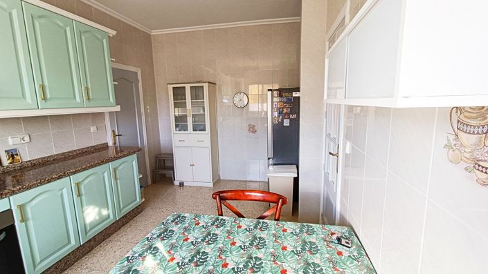 Image No.18-4 Bed Villa for sale