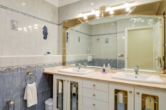 Image No.12-4 Bed Villa for sale