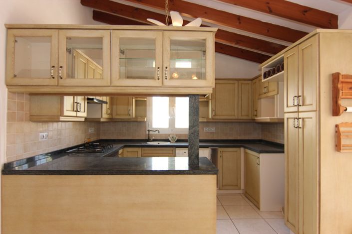 Image No.2-4 Bed Villa for sale