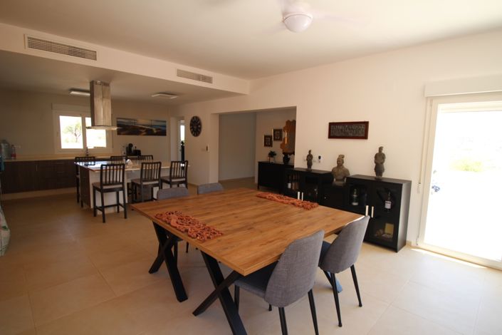 Image No.50-4 Bed Villa for sale