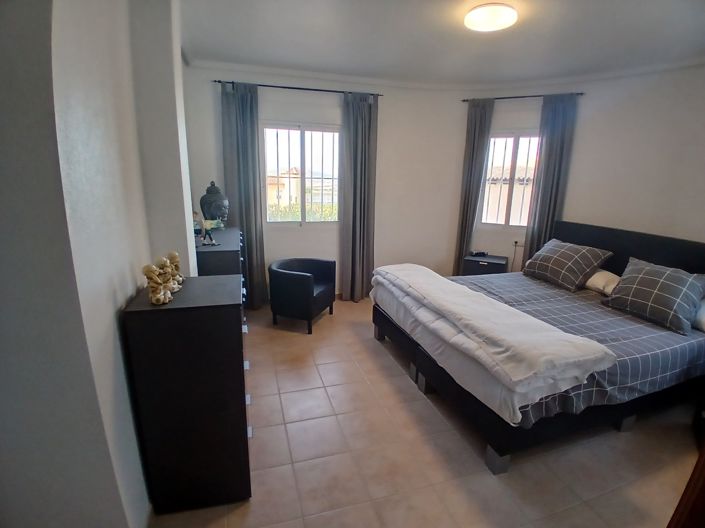 Image No.13-3 Bed Villa for sale