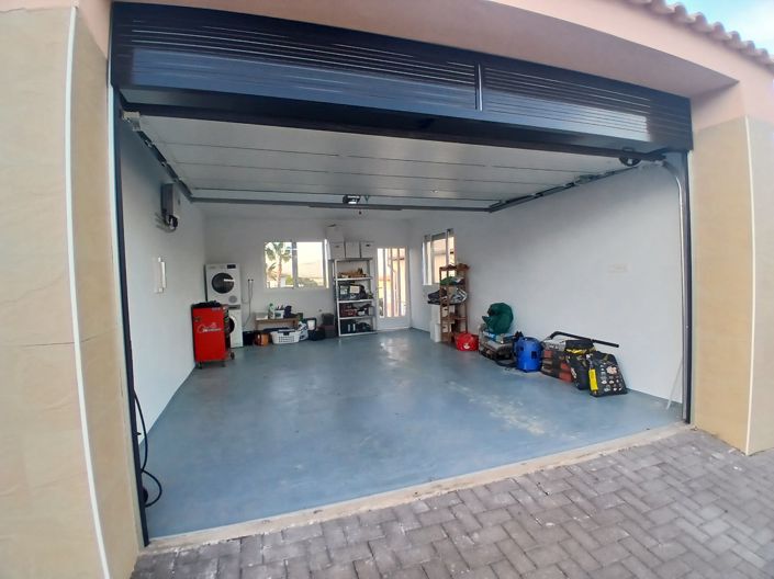 Image No.4-3 Bed Villa for sale