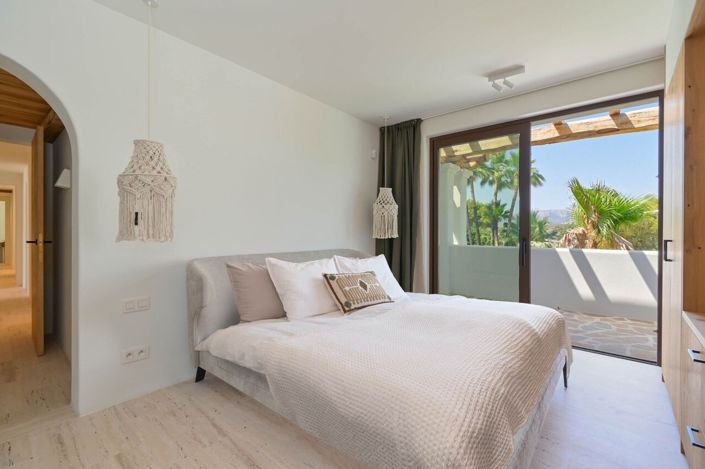 Image No.10-2 Bed Apartment for sale