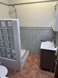 country-house-for-sale-in-la-pinilla-12