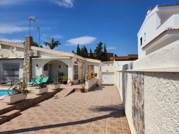 bungalow-for-sale-in-torrevieja-es646-177142-